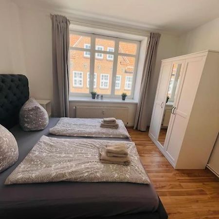 Gemuetliche Altstadt Wohnung Neustadt in Holstein Buitenkant foto